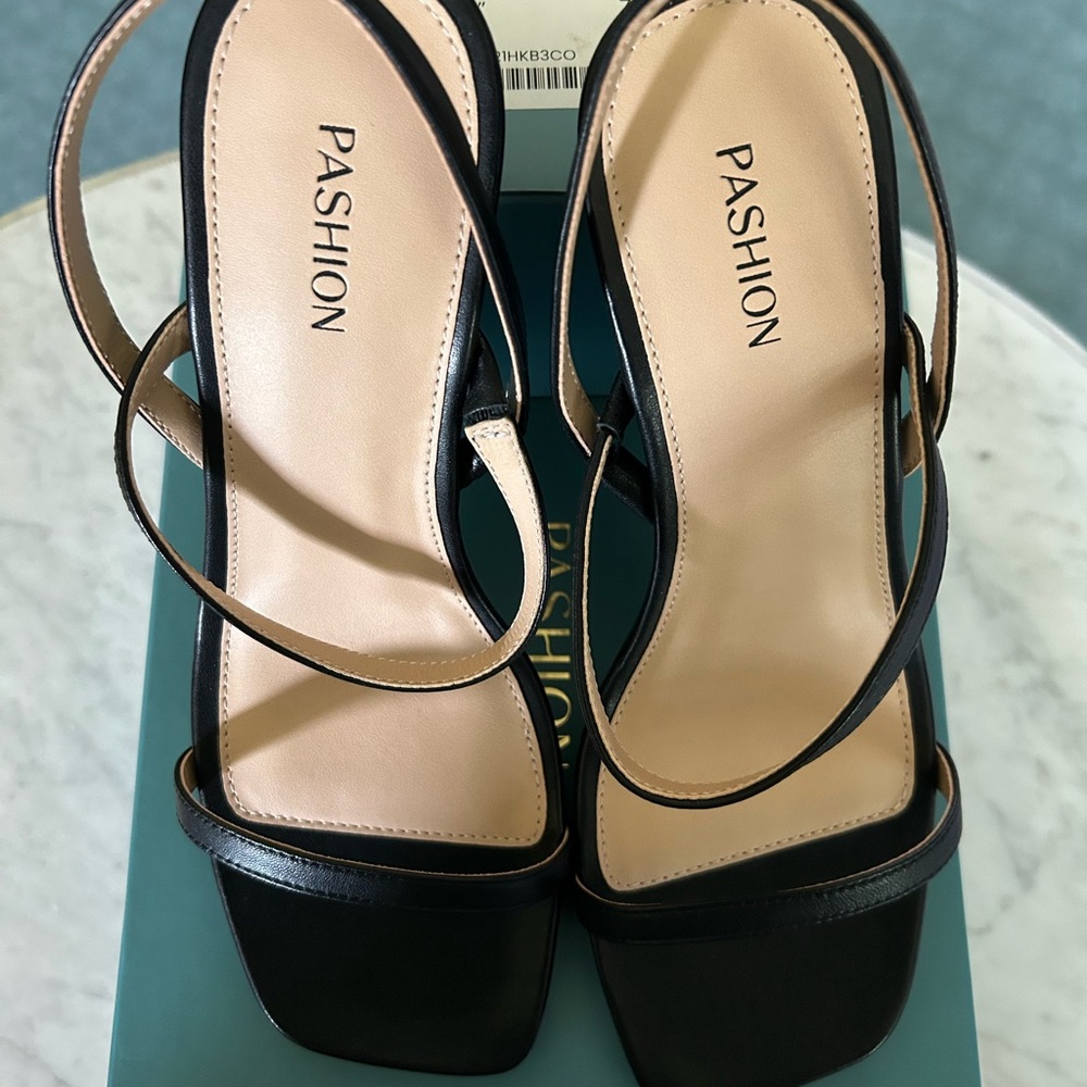Pashion Black Convertible Strappy Heel